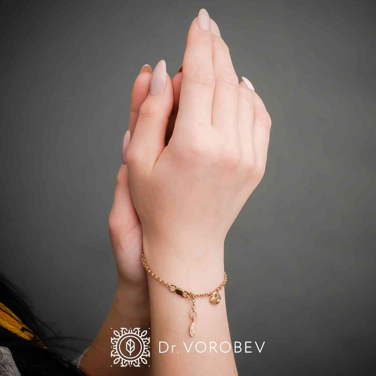 Браслет "Зубик"